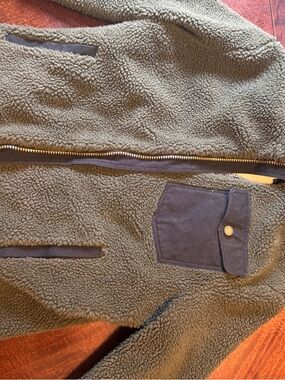 Pendleton Olive Green Sherpa Zip Jacket with Contrasting Pocket